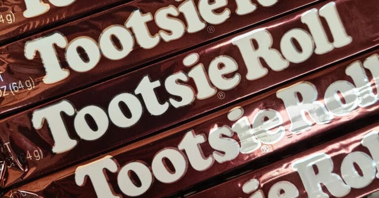 Tootsie Roll (History, Flavors & Commercials)