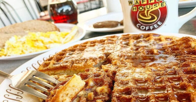 Waffle House Secret Menu – Must-try Items (2024 update)
