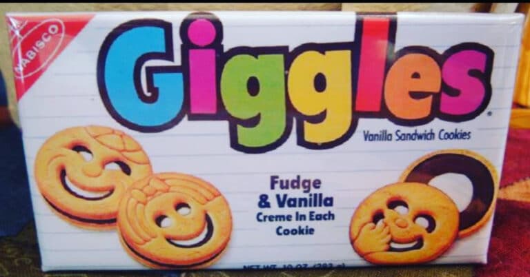 Giggles Cookies (History, Marketing & Commercials)
