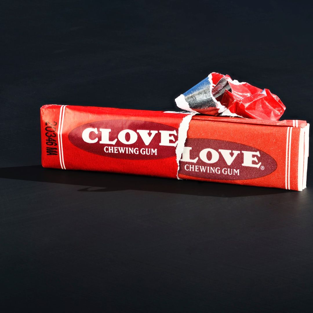 Clove Gum