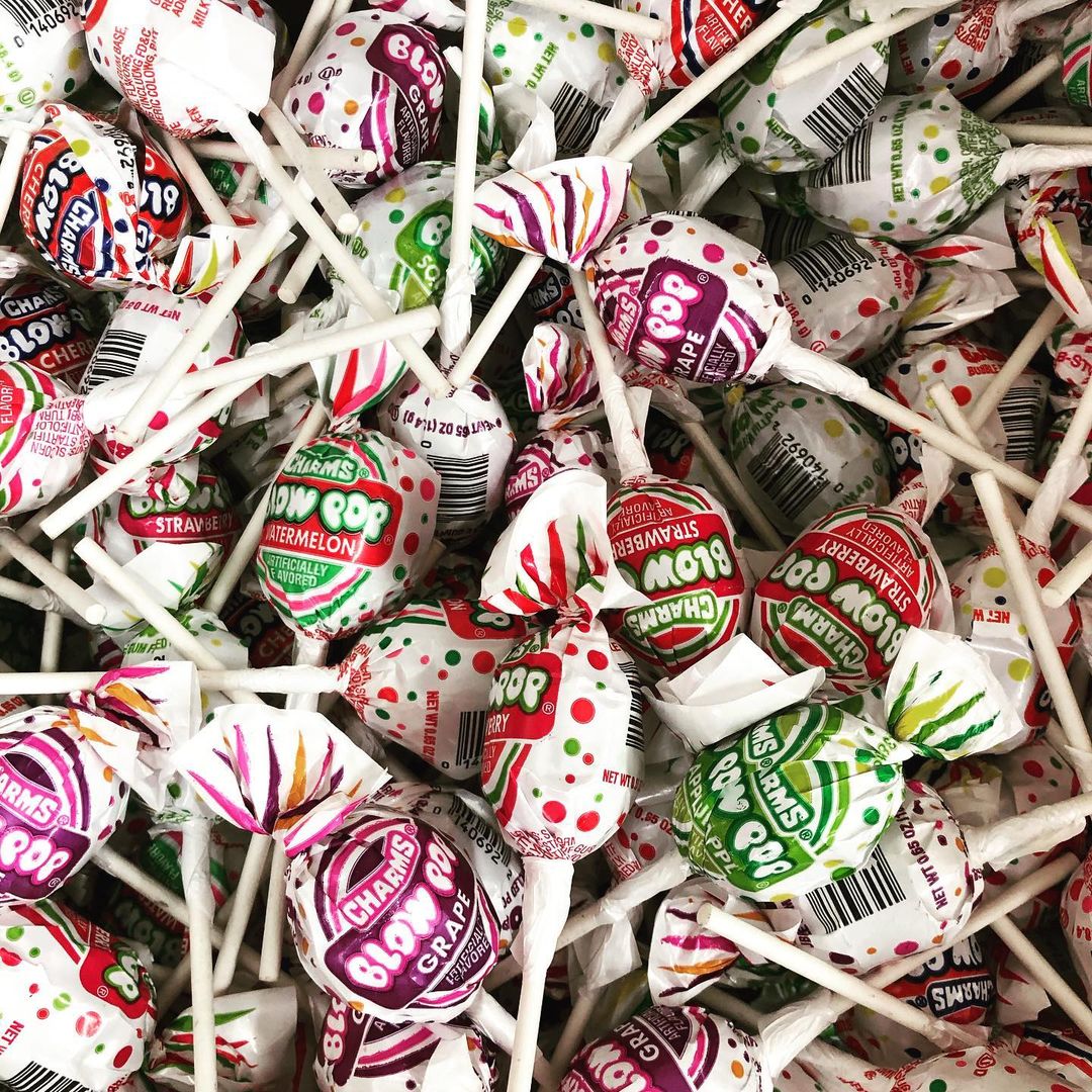 Charms Blow Pops